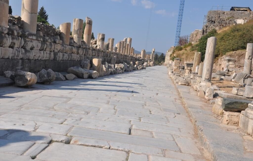 Efes mermer cadde