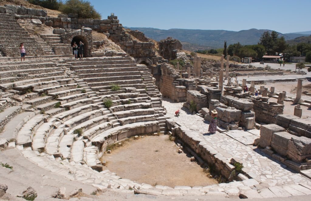 Odeon efes amfitiyatrosu