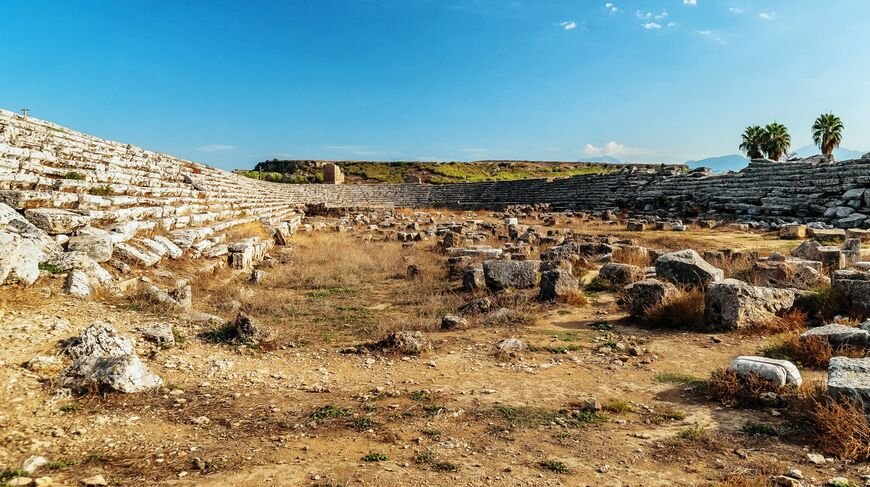 Perge antik stadyumu