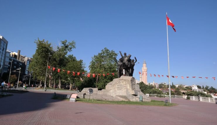 Antalya cumhuriyet Meydanı