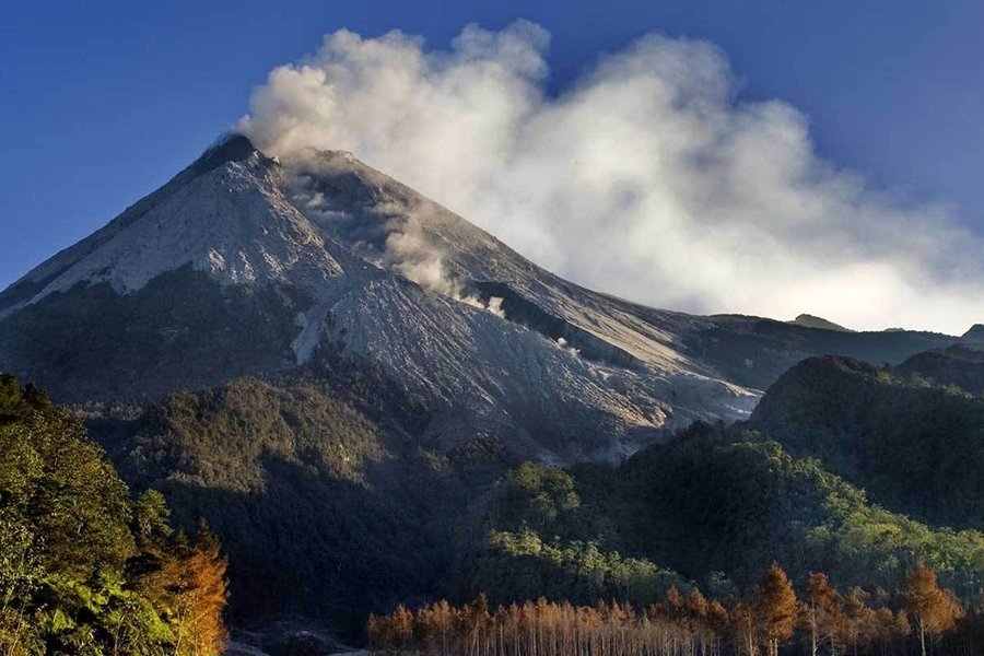 Merapi volkanı