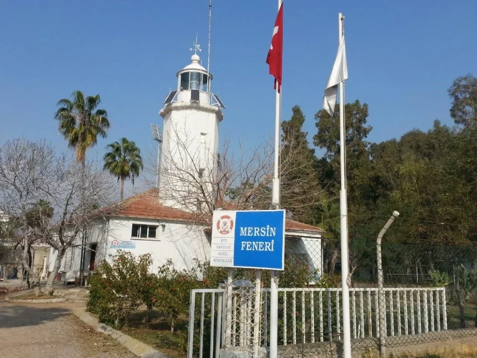 Mersin Deniz Feneri